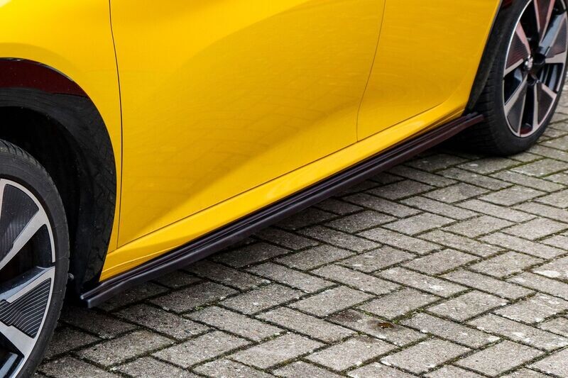 Cup Seitenschweller für Peugeot 208 II e208 GT + GT-Line Cup Seitenschweller für Peugeot 208 II e208 GT + GT-Line