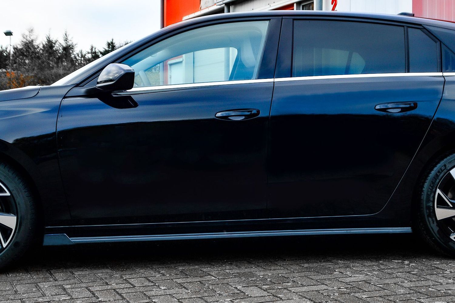 CUP Seitenschweller aus ABS mit Wing vorn für Opel Astra L