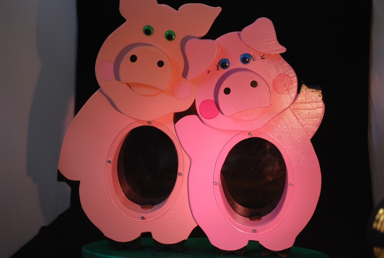 Pig Couple Coin Collectors