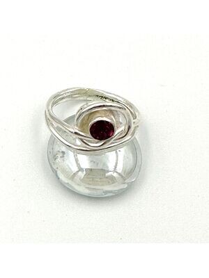Rhodolite Garnet 'knot' ring
