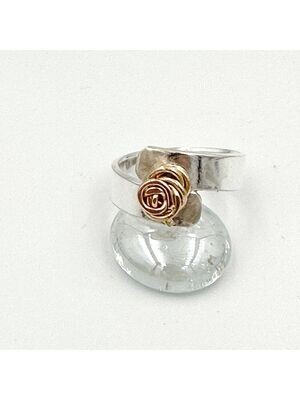 Crossover ring with gold filled spiral detail