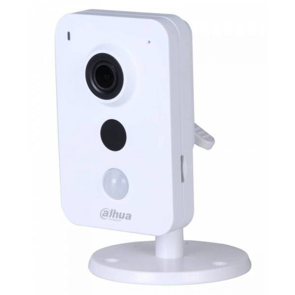IP видеокамера  Dahua DH-IPC-K15Р  - полный комплект с установкой.