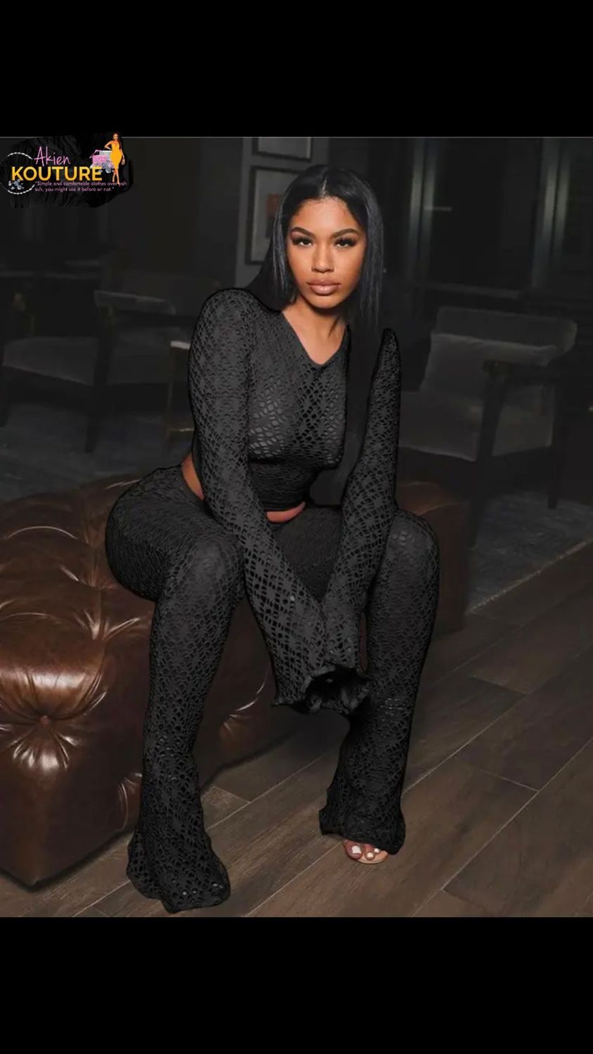 2 piece Diamond Cut Out Solid Set