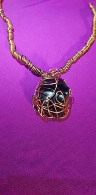Necklace and Bracelet Flow Wire