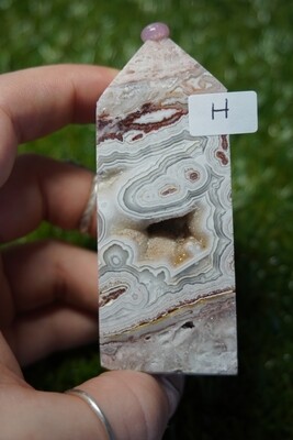 Mexican Crazy Lace Agate Tower - H