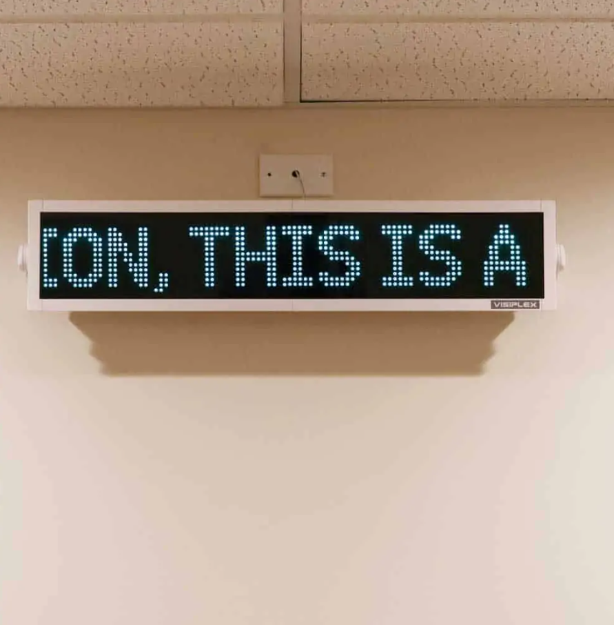 Wireless LED Message Board (31&quot; Wide)- Red