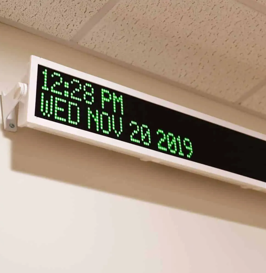 Wireless 45&quot; Wide LED Message Board - Green