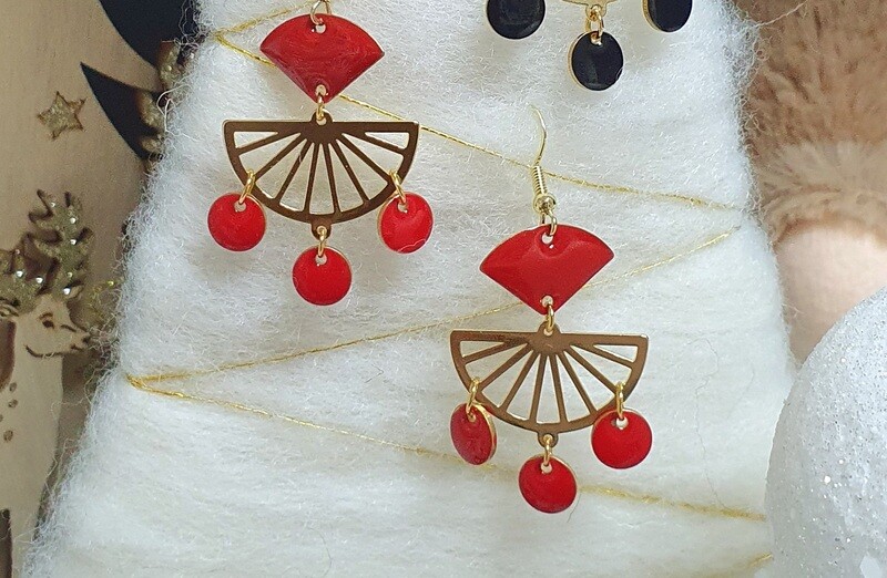 💖 Éventails dorés et sequins en émail rouge 💖 Fabrication artisanale.