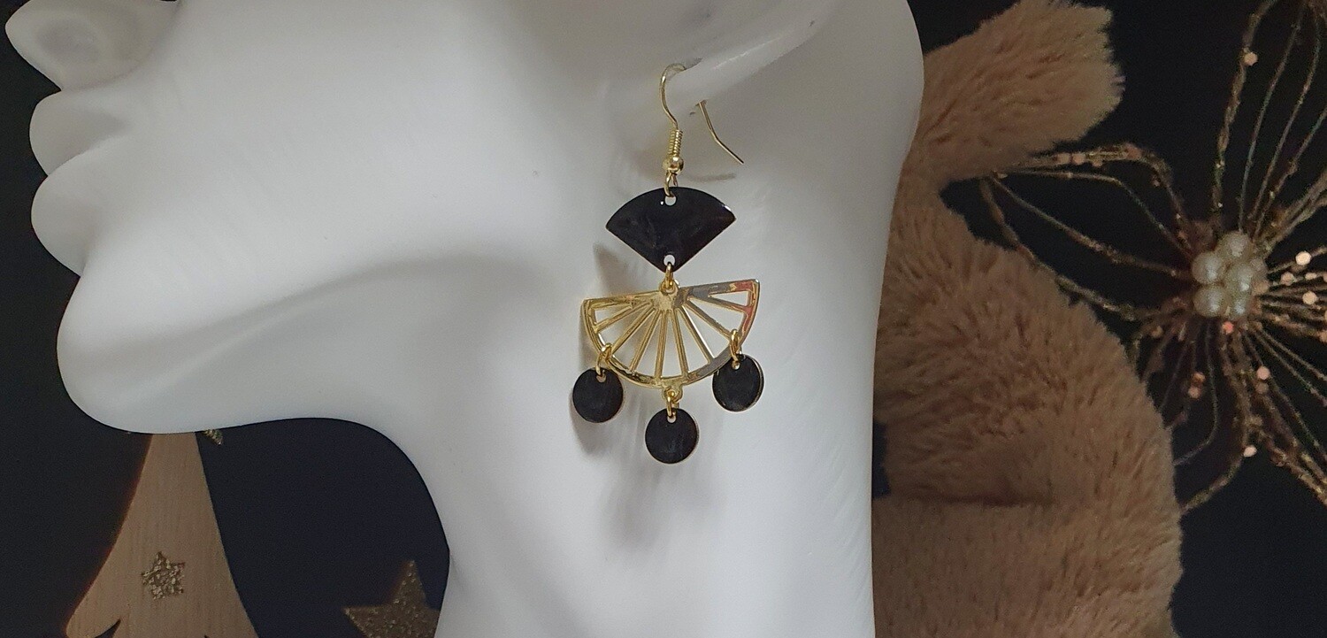 💖 Éventails dorés et sequins en émail noir 💖 ( Existe en rouge et Or)