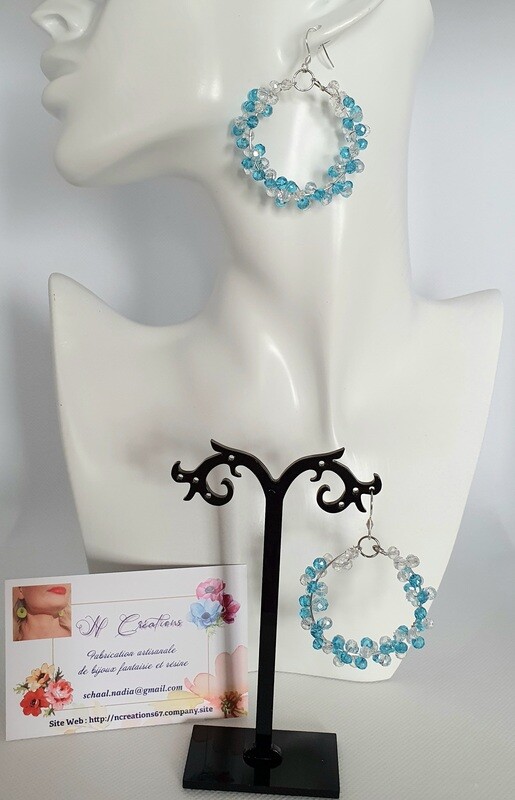 💎 Très jolies créoles en acier inoxydable. Perles de cristal bleu Azur. Création artisanale. Modèle unique.