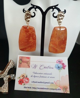 🤩 Nouvelle collection Polymère 🤩 
B.O rectangulaires en argile Polymère caramel marbrées et poudre d&#39;Or. Création artisanale. Exemplaire unique.