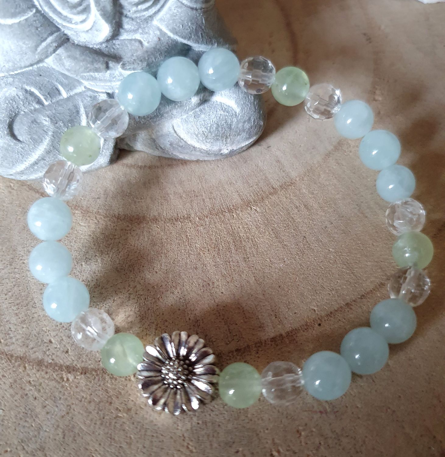 💚🤍💙 PRÉHNITE/CRISTAL DE ROCHE/AIGUE-MARINE 💙 🙏OPTIMISME/HARMONIE/ANTI-DEPRESSION🙏 Bracelet extensible TS (17cm) Véritables pierres naturelles de haute qualité. Création artisanale. Modèle unique