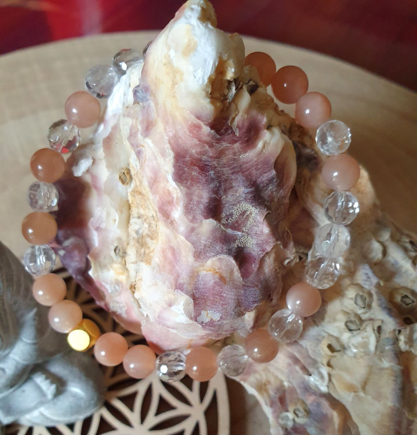 🌞 PIERRE DE SOLEIL/CRISTAL DE ROCHE 💎 🙏 DYNAMISME/ANTI-MOROSITÉ_PROTECTION 🙏 Bracelet extensible T.standard (18cm) Véritables pierres naturelles de haute qualité. Création artisanale Modèle unique