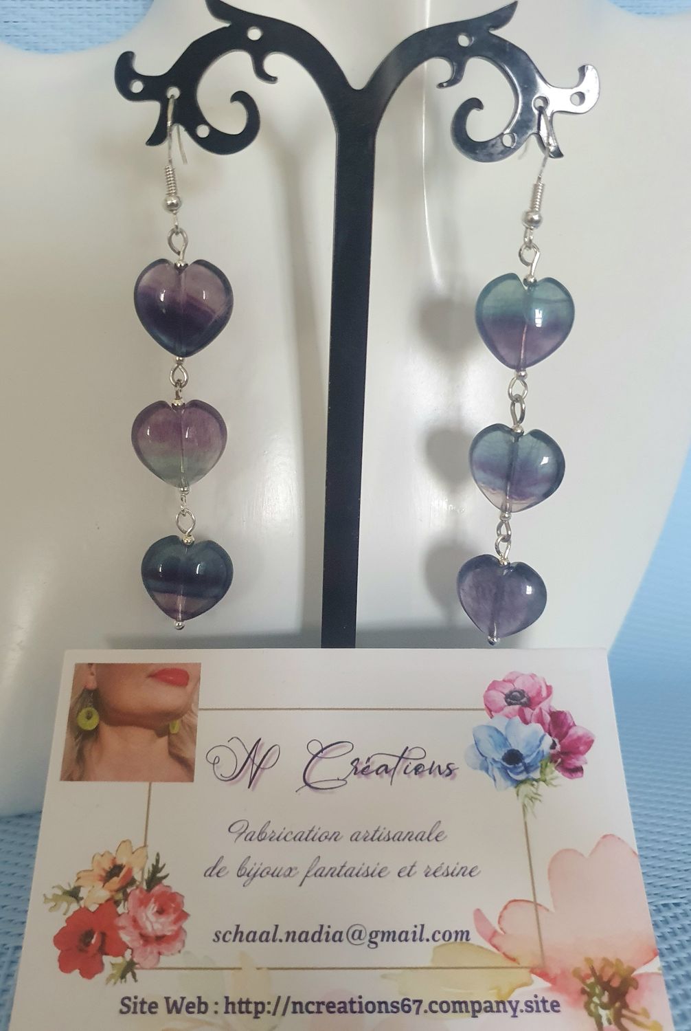 🟣 FLUORITE 🟣 🙏CONCENTRATION/CRÉATIVITÉ/APAISEMENT 🙏 Boucles d&#39;oreilles coeurs en véritable Fluorite. Création artisanale. Modèle unique.