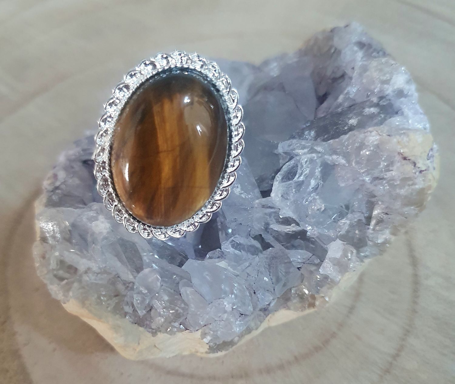 🐅 OEIL DE TIGRE 🐅 🙏 PROTECTION/CONFIANCE EN SOI/FORCE 🙏 Bague ajustable en acier inoxydable. Cabochon ovale en véritable Œil de tigre de qualité.