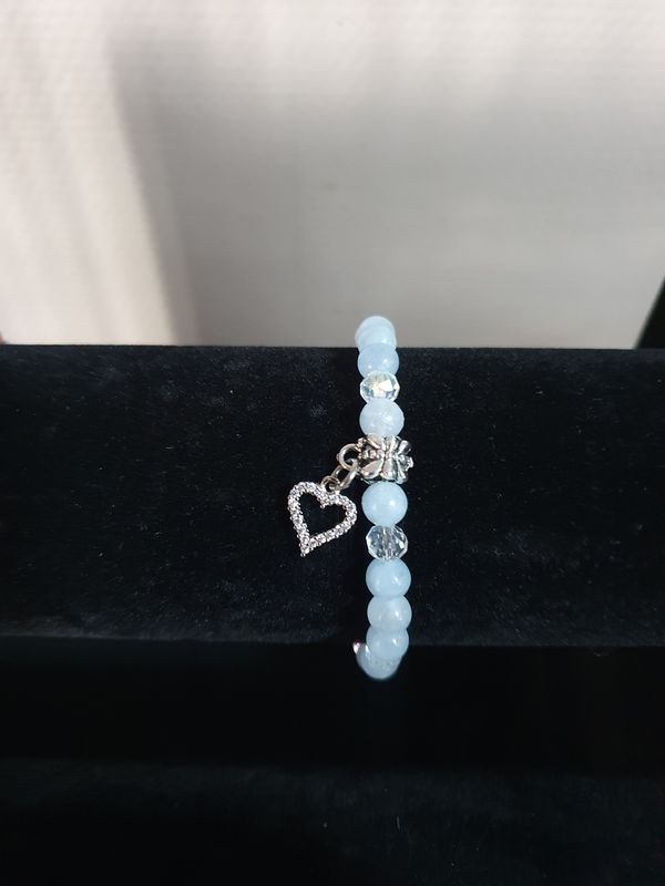 🙏 AIGUE-MARINE et CRISTAL 🙏 ANTI-STRESS/COURAGE/DYNAMISME. Bracelet extensible T.standard 18cm. Création artisanale. Modèle unique.