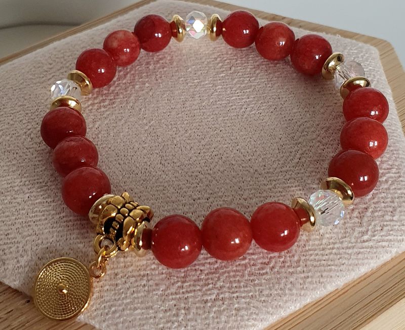 🧡 Bracelet extensible T.standard 18cm. Perles en pierre de Corail et Cristal de Roche. Création artisanale. Modèle unique. Peut être associé à la parure (voir dernière photo)
