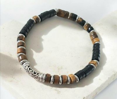 Bracelet extensible Homme/mixte T.19,5cm (Personnalisable) Perles heishis en ONYX et ŒIL de TIGRE 🙏 Synergie dynamique de FORCE et de PROTECTION offrant une STABILITÉ ÉMOTIONNELLE 🙏 Fait main.