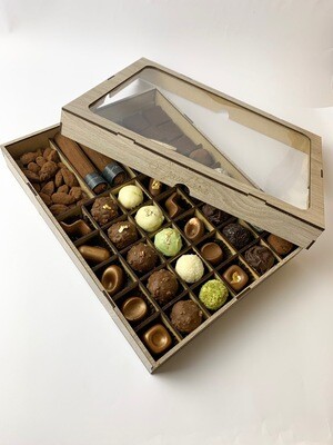The engagement coffret