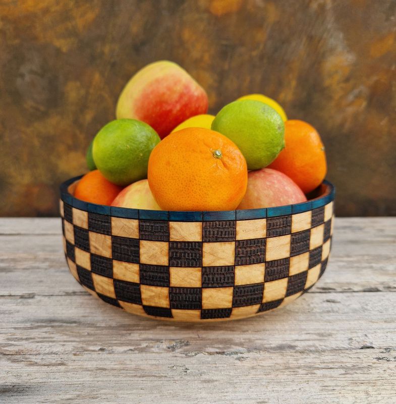 Large Wooden Fruit Bowl - Chequered Fruit Bowl