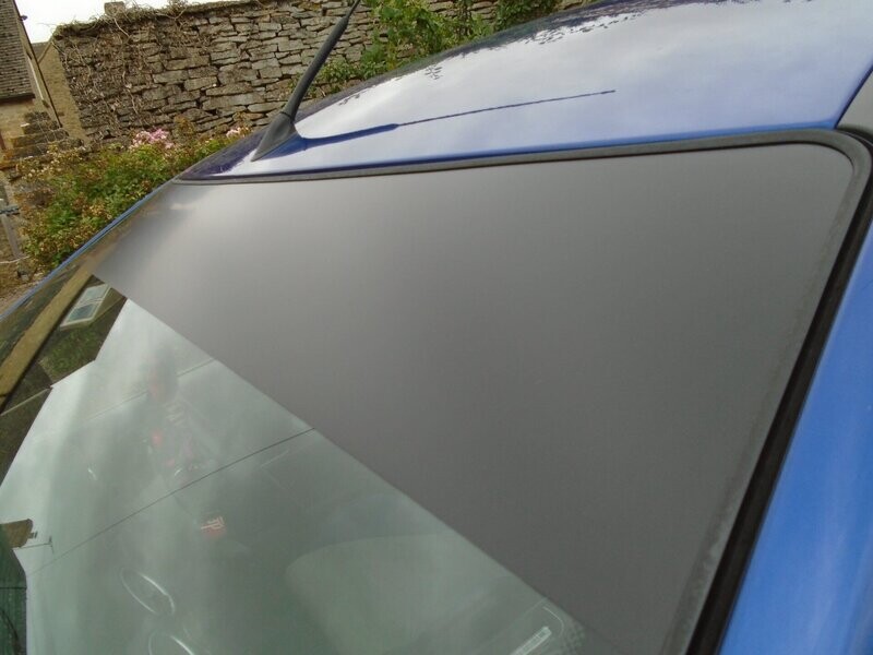 Easy install air release sunstrip 1520mm x 250mm