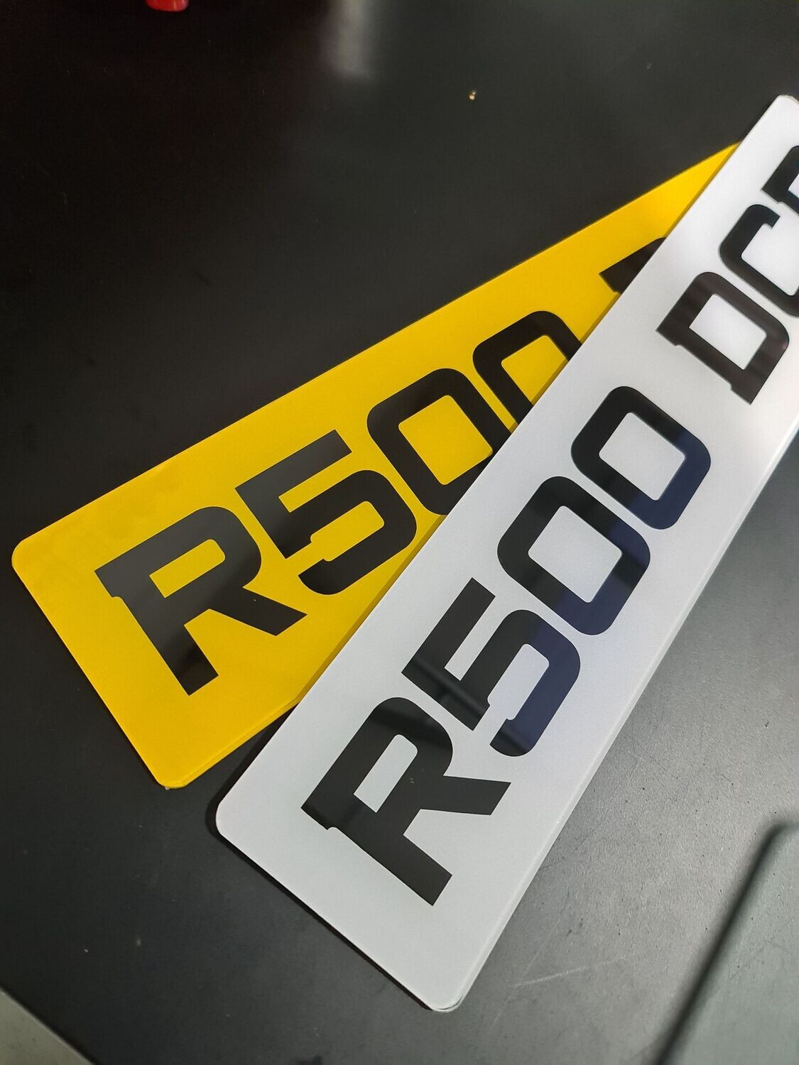 Metro font (Irish) plates