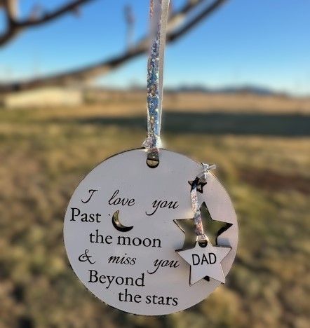 Ornament Dad or Mom Love You