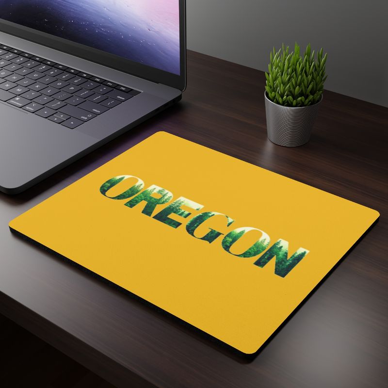 Oregon Mouse Pad - Vibrant Desk Accessory for Home Office, Perfect Gift for Oregon Lovers, Nature Decor, Travel Enthusiasts, Office Supplies