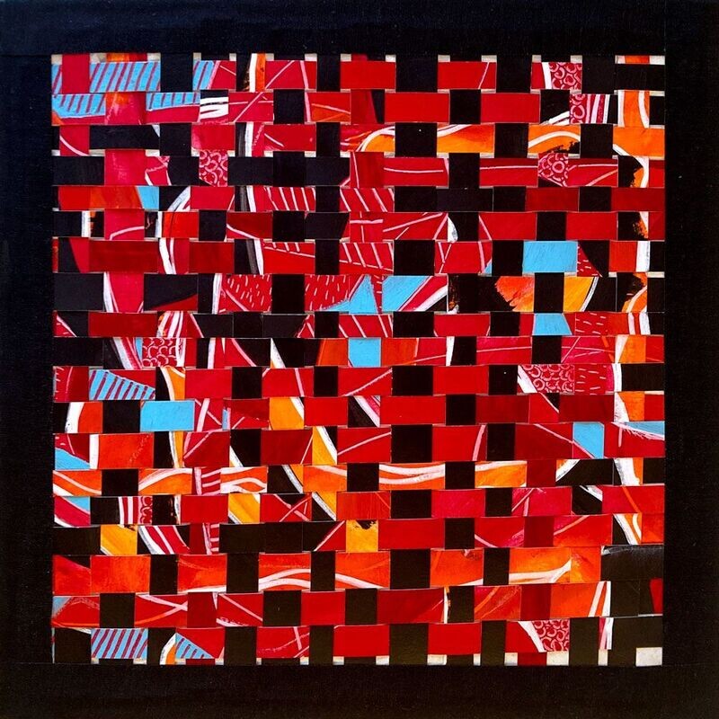 Tissage papier 12 x 12 pouces, monté sur toile sur fond noir