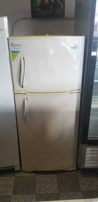 Refrigeradora Cetron