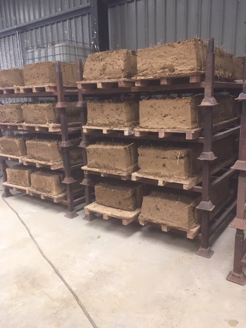 Cob  Blocks  Pallet 50