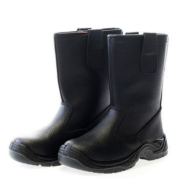 Bota de media caña S3 en piel de búfalo