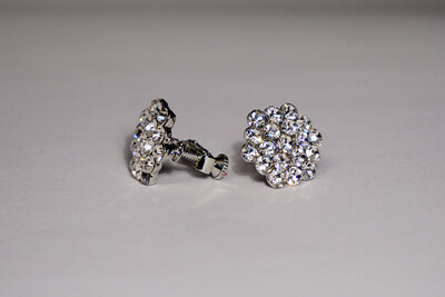 Clearance Cluster Earrings *Final Sale Clearance Cluster Earrings *Final Sale