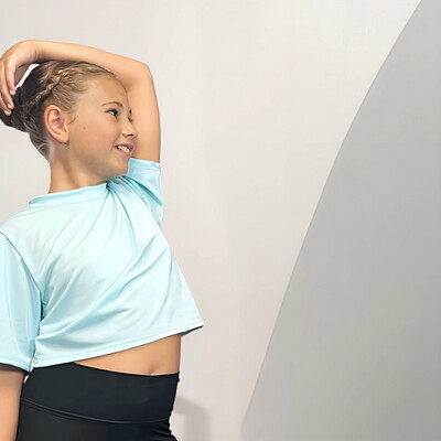 Relaxed Fit Crop Tees