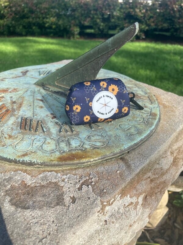 "Bee Free" Poop bag