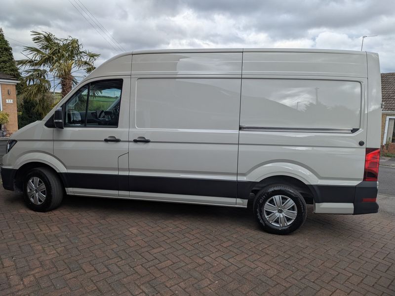 Transforming a VW Crafter MWB van into a 4-Berth Off-Grid IntrepidVan Blog