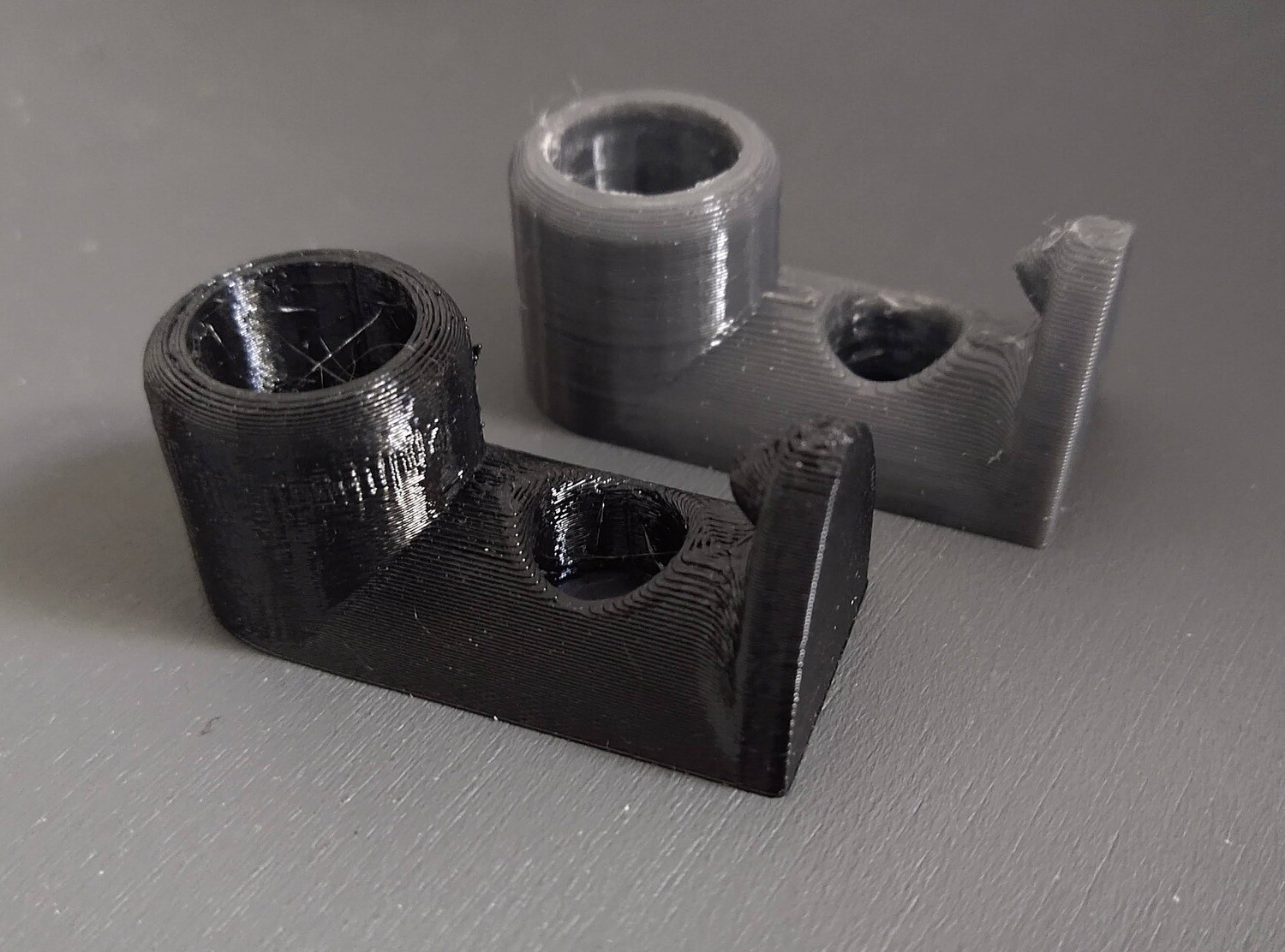 HandyHook Coat Hooks for VW Transporter/Crafter/MAN TGE – 14mm Headrest Pair