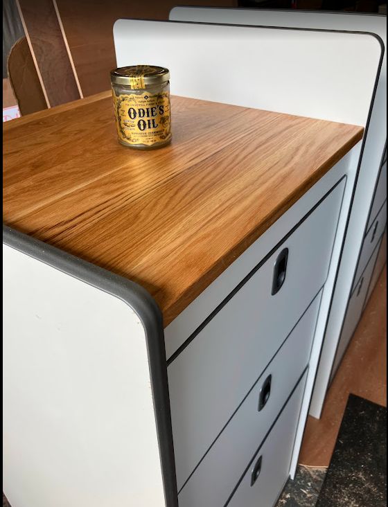 Drawer Unit With Worktop