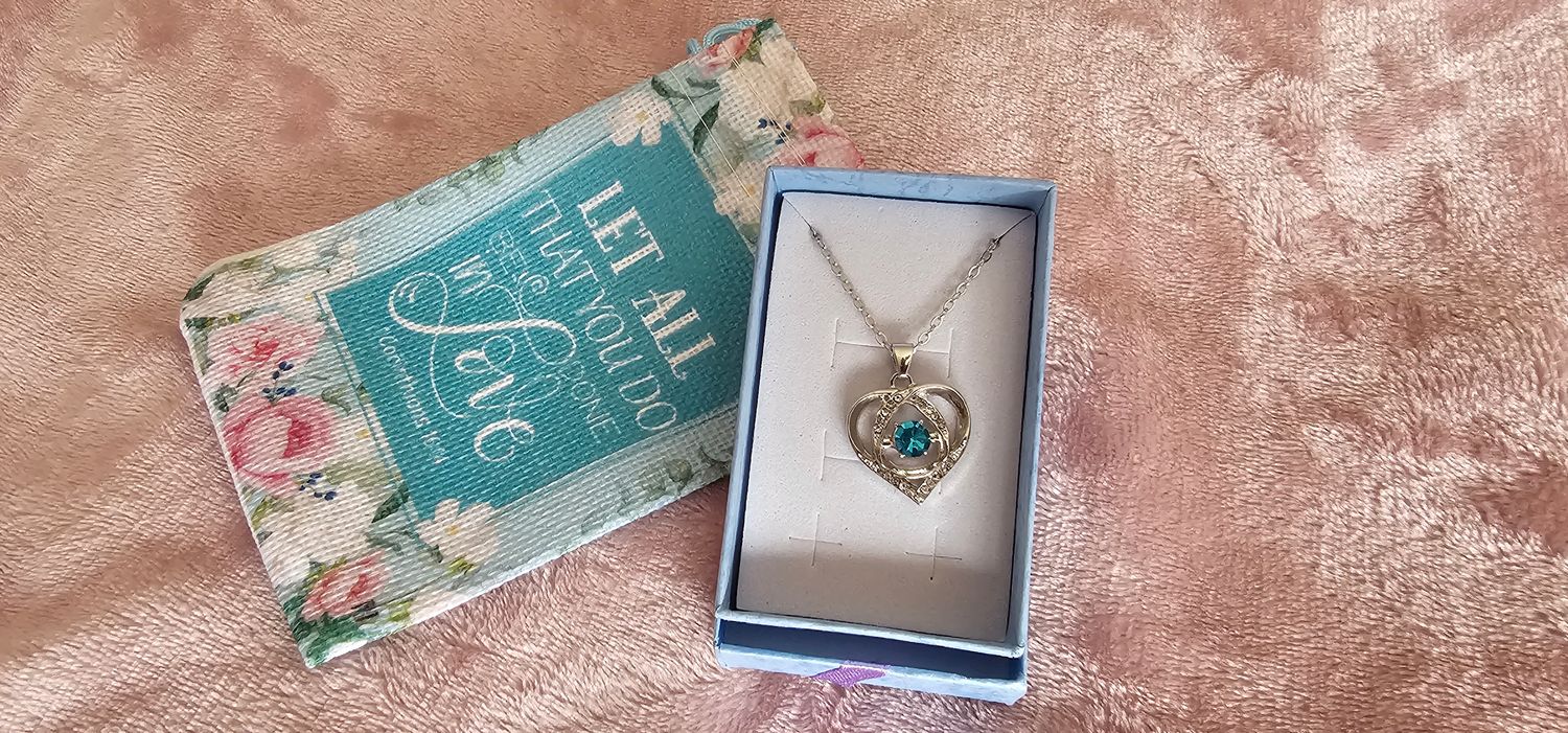 Love First Gift Set