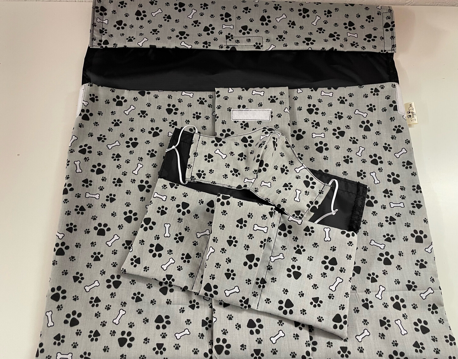 Dog Grooming Fur Bin Waste Bag Set With Lid / Aqua Paws