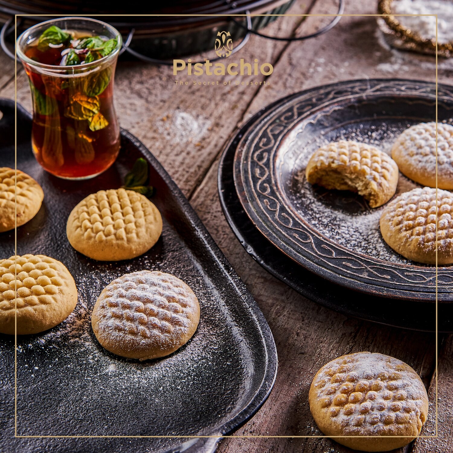 Plain Kahk Box (1 KG)