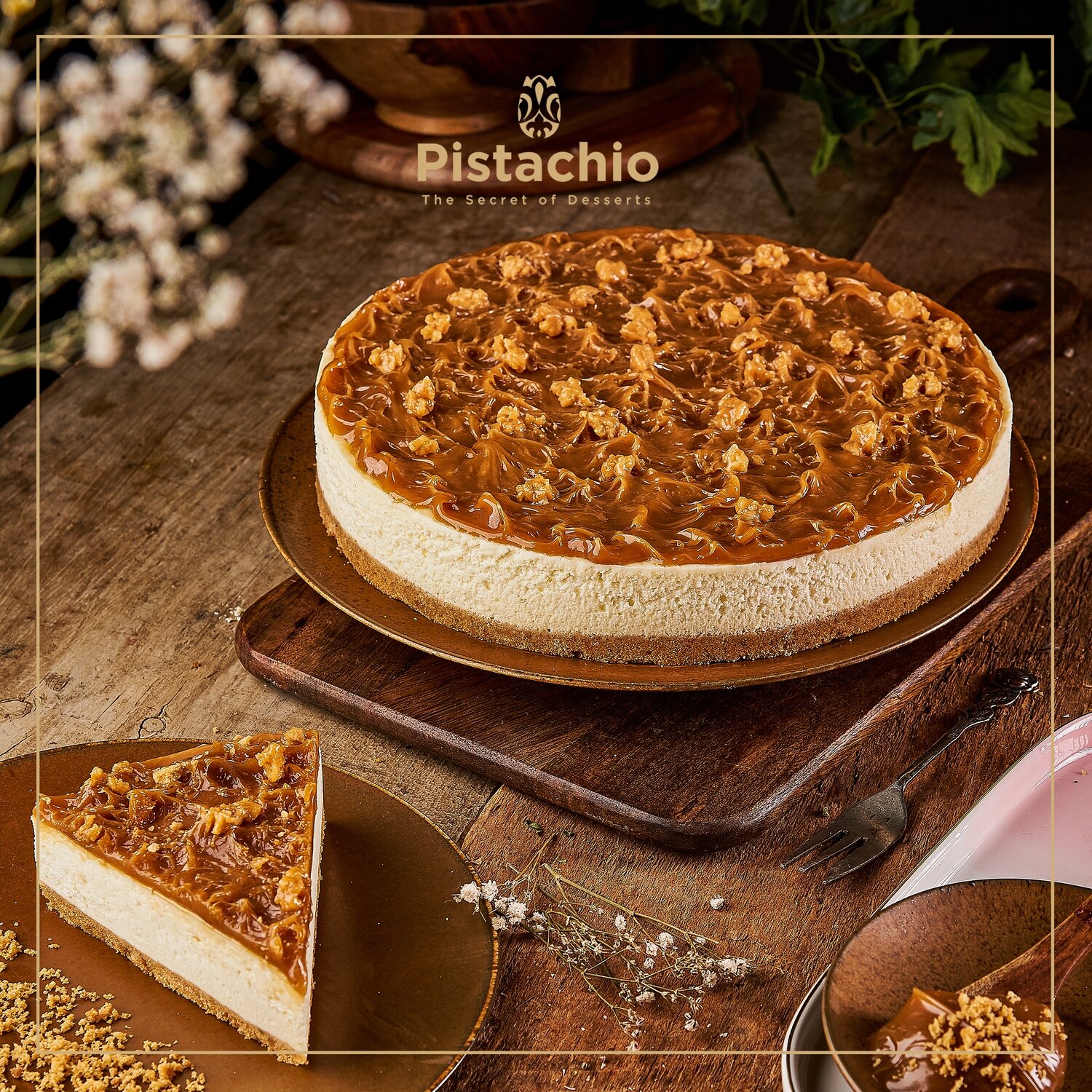 Caramel CrumbleCheesecake Torte