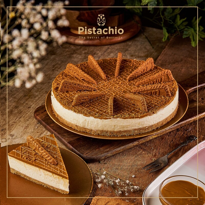 Lotus Cheesecake Torte