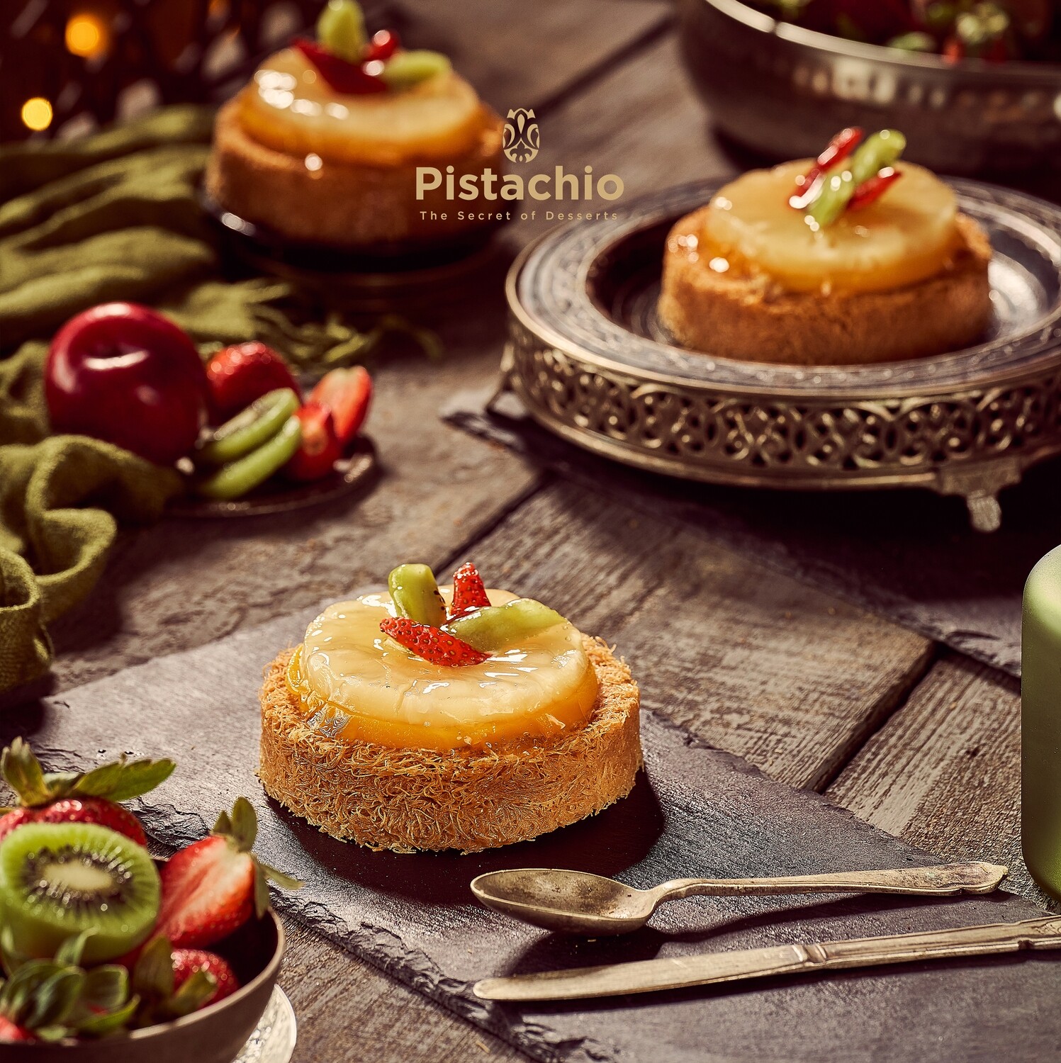 Crunchy Kunafa Fruits Cup