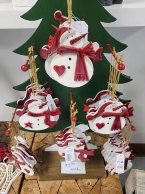 Give Love Snowman Ornament