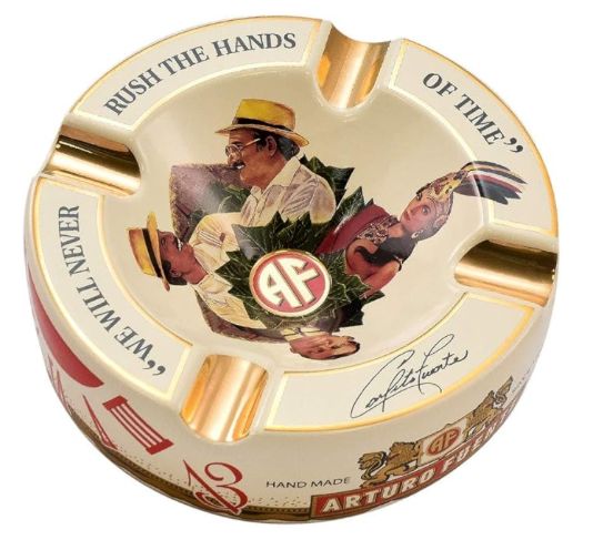 ARTURO FUENTE Hands of Time Ashtray (Cream)