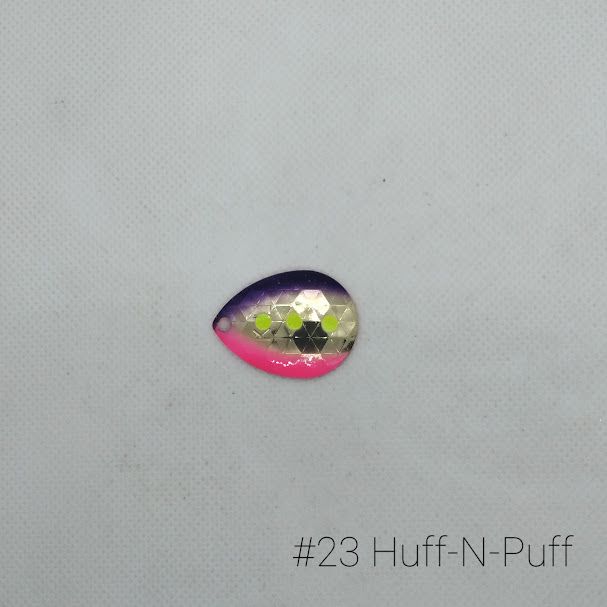 #23-P Huff-N-Puff W/Pink Back Size 3 3pk Krankie Lure Colorado Blades