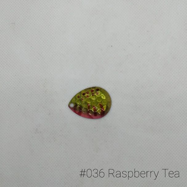 #036-G Raspberry Tea W/Gold Back Size 4 3pk Krankie Lure Colorado Blades