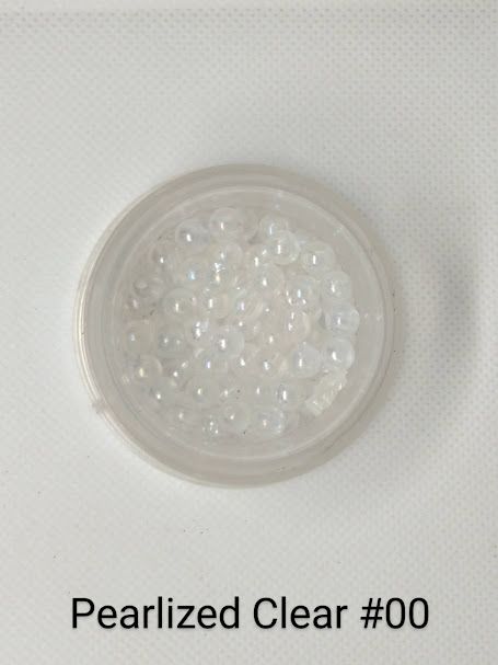 6mm Pearlized Clear Beads 200pk
