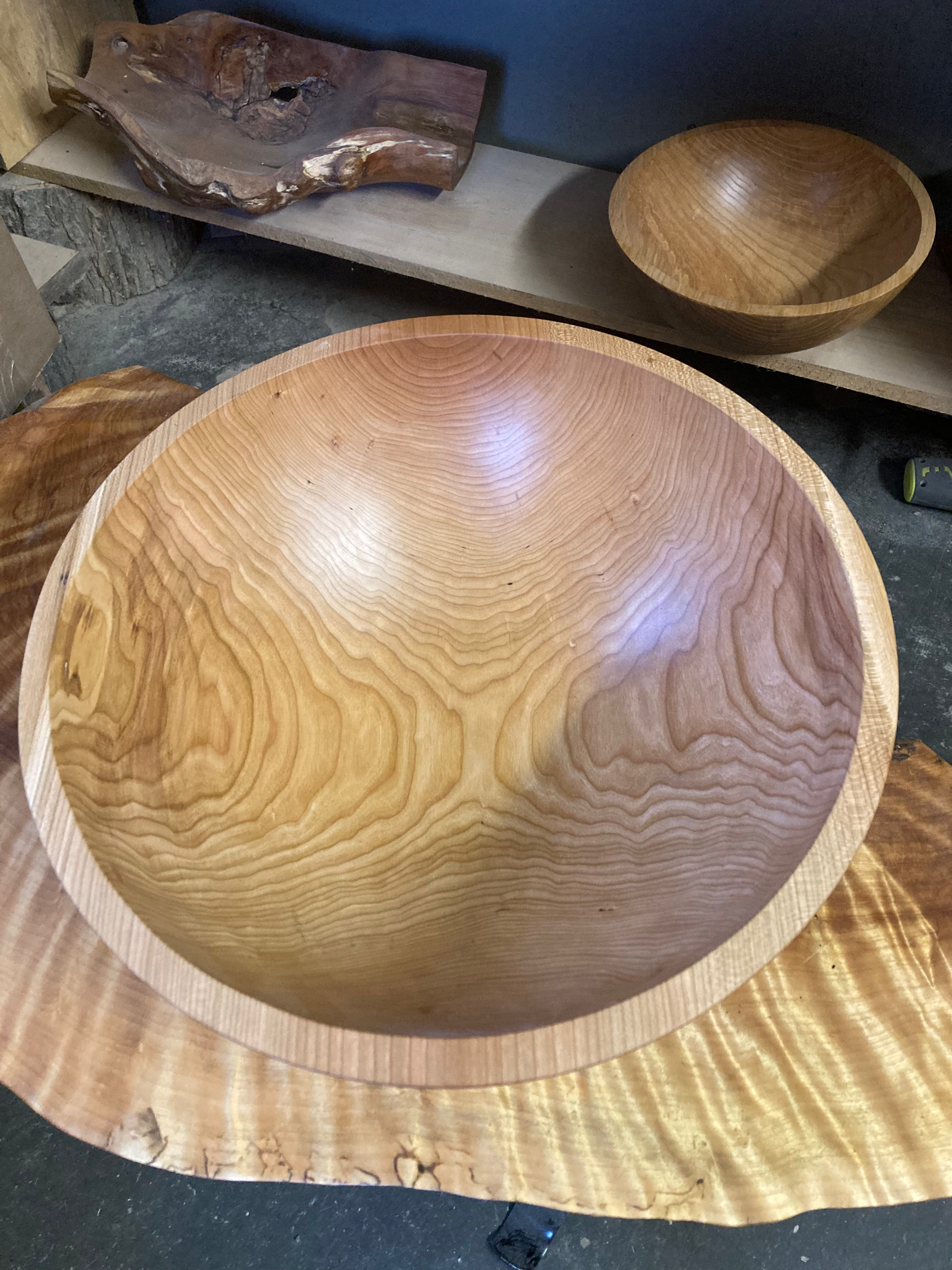 Cherry Traditional Round Bowls